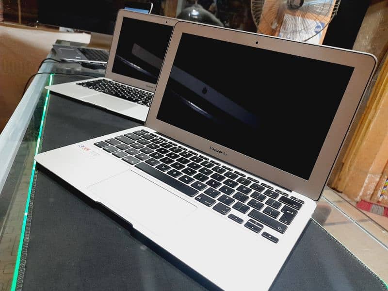 Macbook Air 2011 and 2015 7