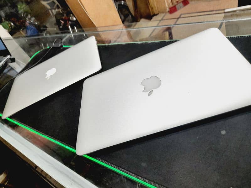 Macbook Air 2011 and 2015 11