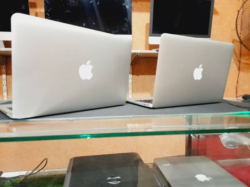 Macbook Air 2011 and 2015 18