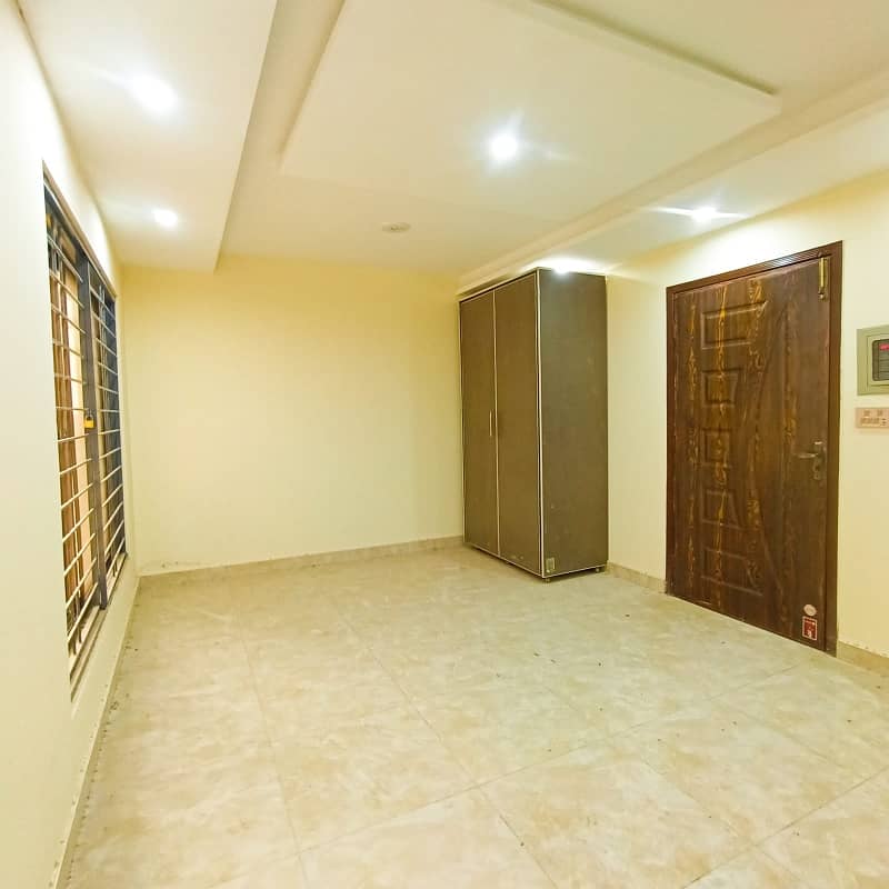 Attention Brand New Apartment Available For Sale In Bahria Town Lahore 1