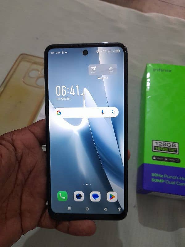 infinix hot40i 1