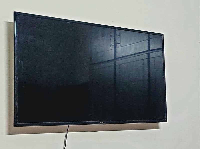 TCL d2900 LCD 40'' 1