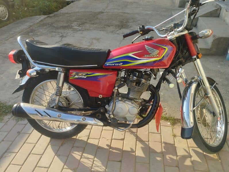 Honda 125 Motercycle 1