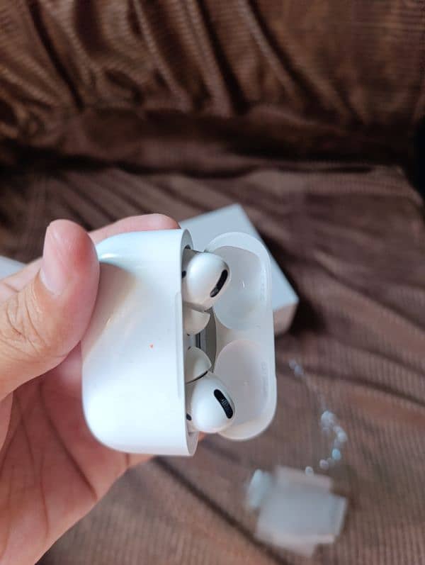 Airpods pro complete box 6