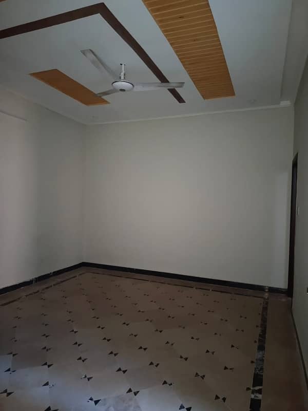 Buy A Prime Location 8 Marla Lower Portion For rent In Sufiyan Garden 4