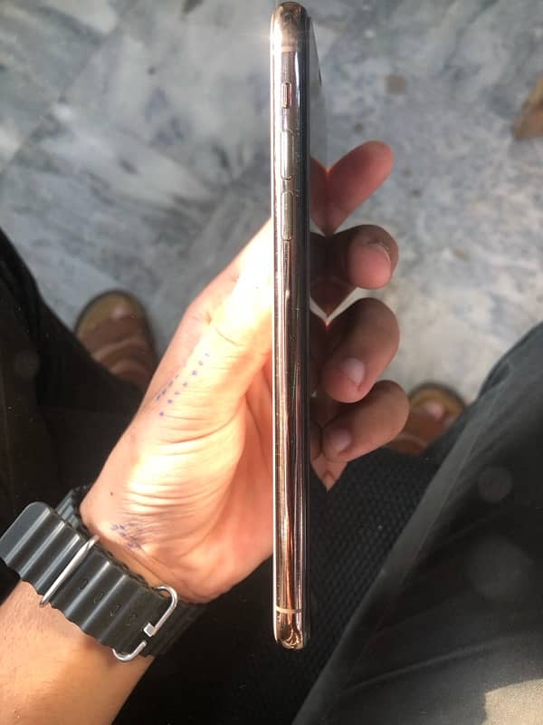 iPhone 11 Pro Max , non pta 1