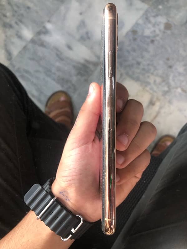 iPhone 11 Pro Max , non pta 2