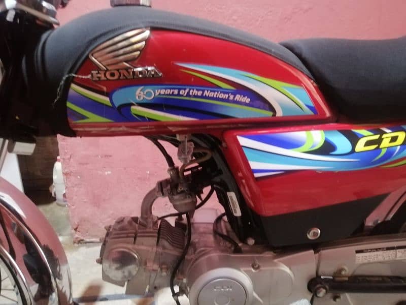 honda CD70 2