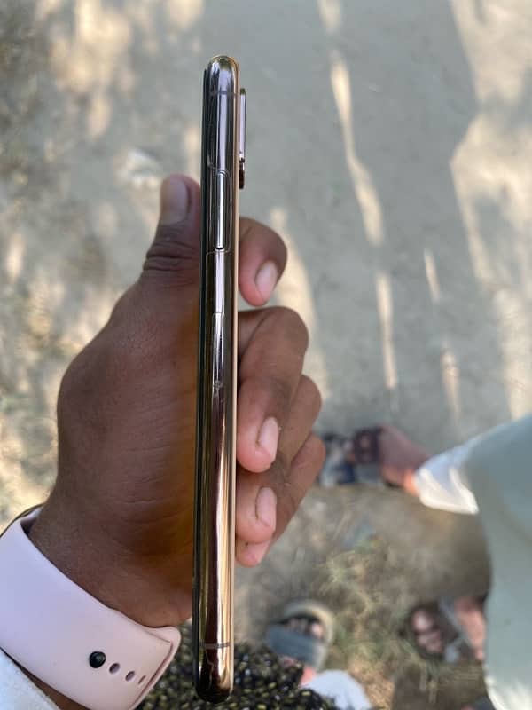 iPhone Xs Non Pta 64Gb For Sale 5