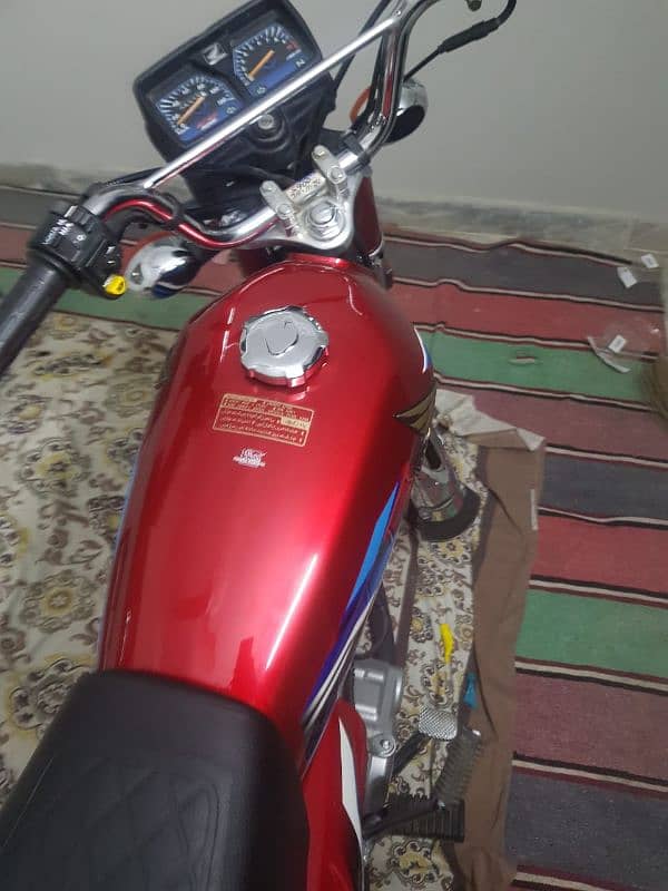 Honda 125 6