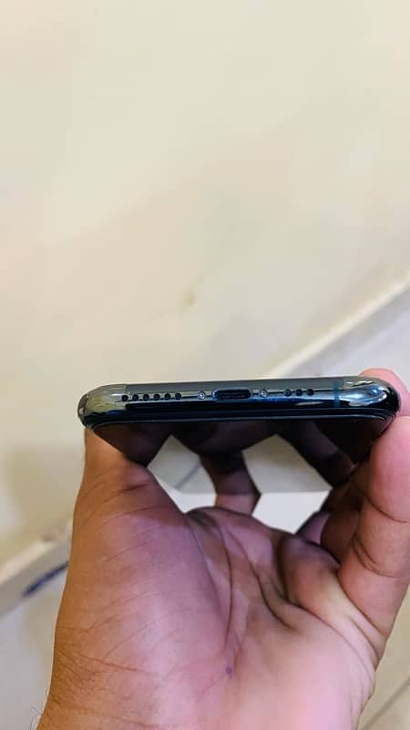 Iphone 11 pro 64 gb factory unlock 1