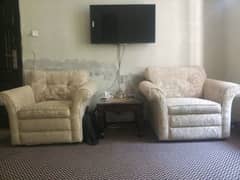 4 seater sofa for sale 0