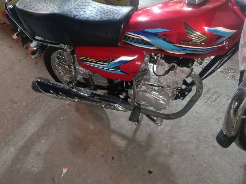 Honda 125Applied for Good Condition 0336//54//33702 4