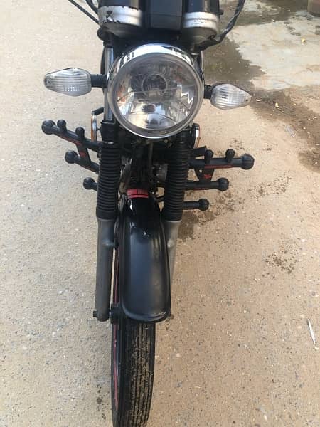 Suzuki GS-150 2013 converted in to special  edition 7