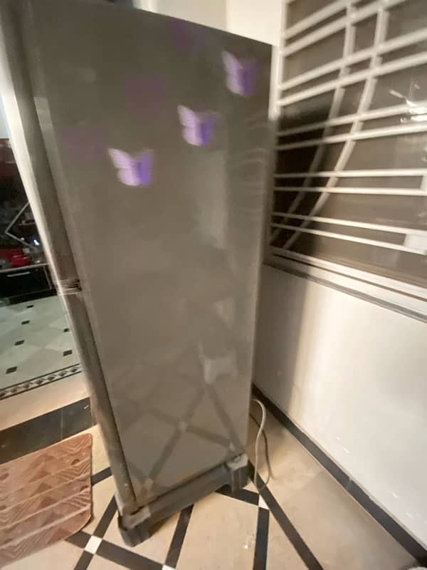 Dawlance fridge good condition 3