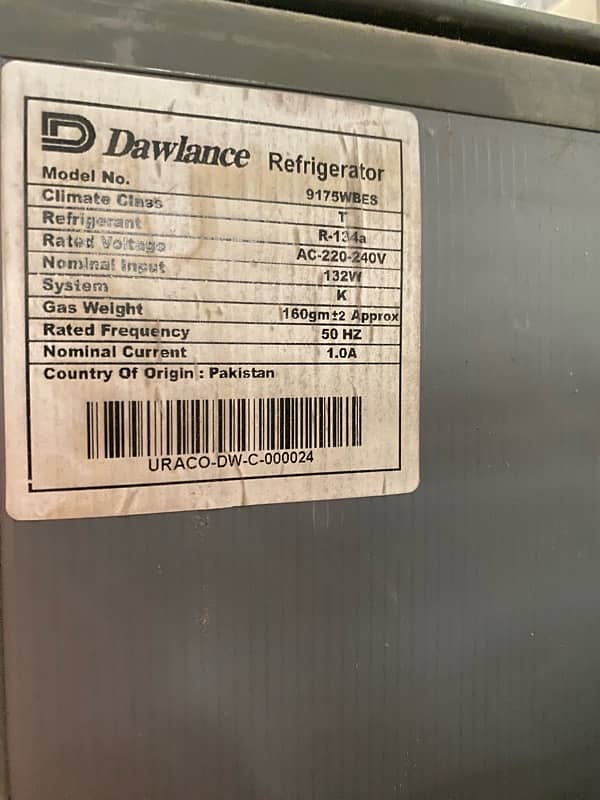 Dawlance fridge good condition 6