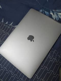 MacBook