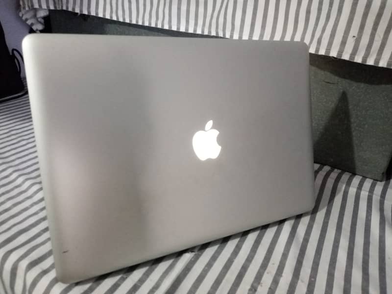 Apple Macbook Pro 9,1 | Apple Laptop For Sale In Cheap Price 1