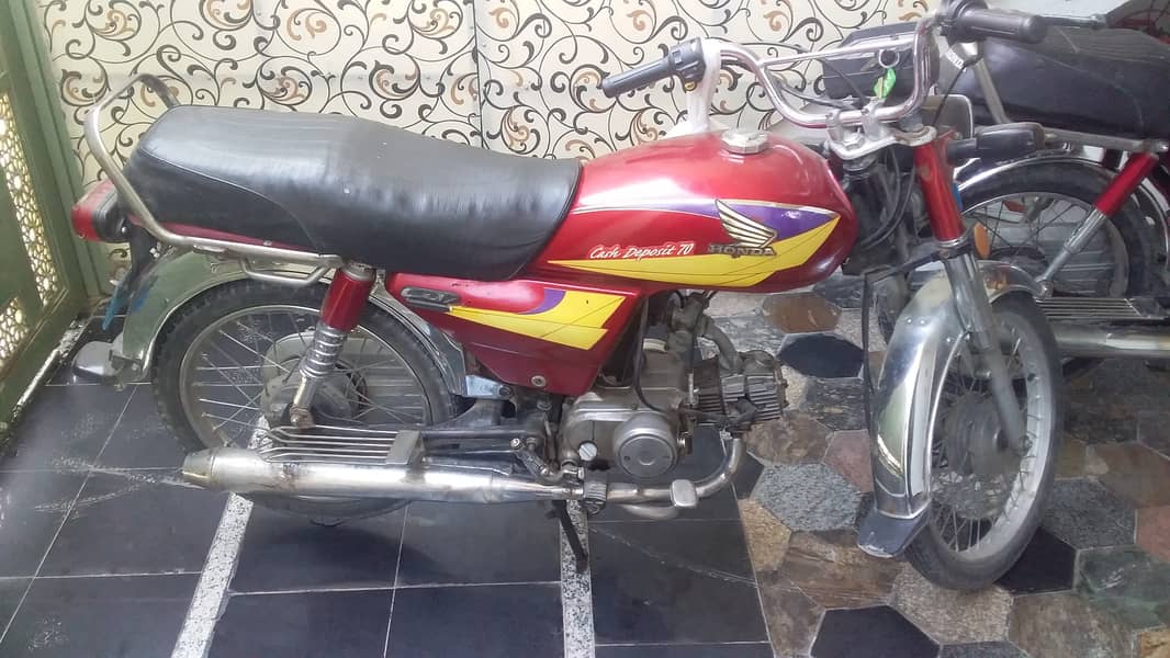 Honda CD70 2005 Model 53000 1