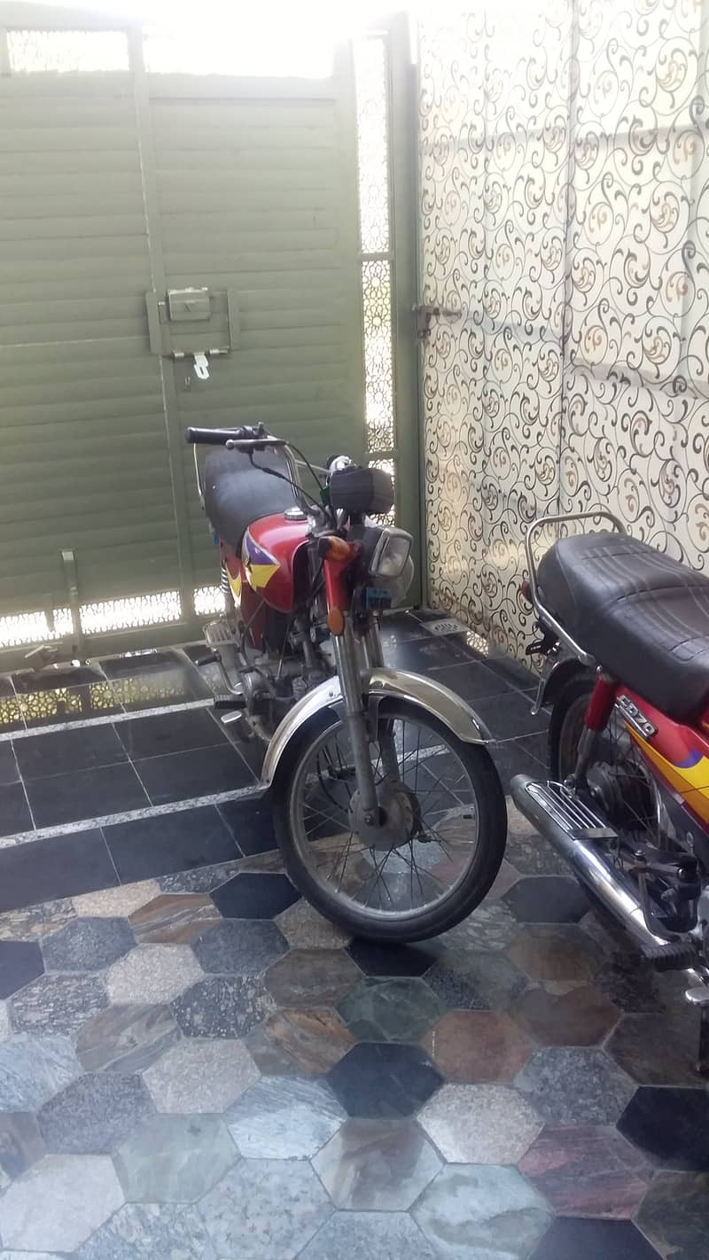 Honda CD70 2005 Model 53000 2