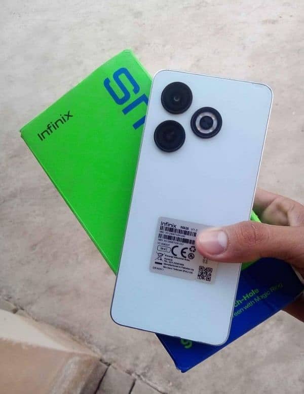 Infinix smart 8 1