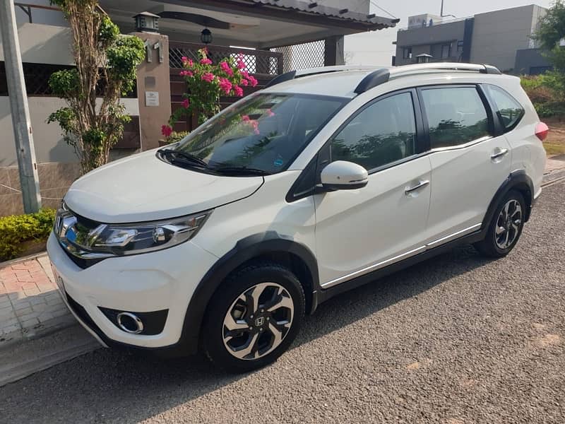 Honda BR-V 2017 , In Out Total Original 0