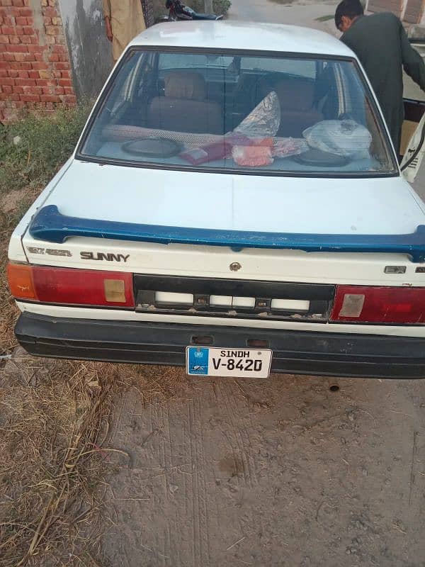 Nissan Sunny 1989 1