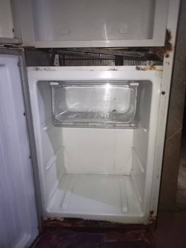 Water Dispenser Urgent Sale 3