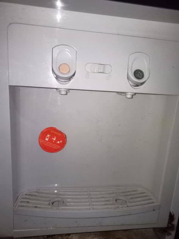 Water Dispenser Urgent Sale 4