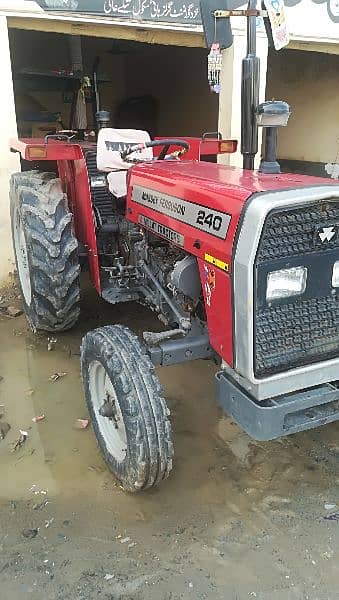 MF 240 tractor for sale in Pakistan 3