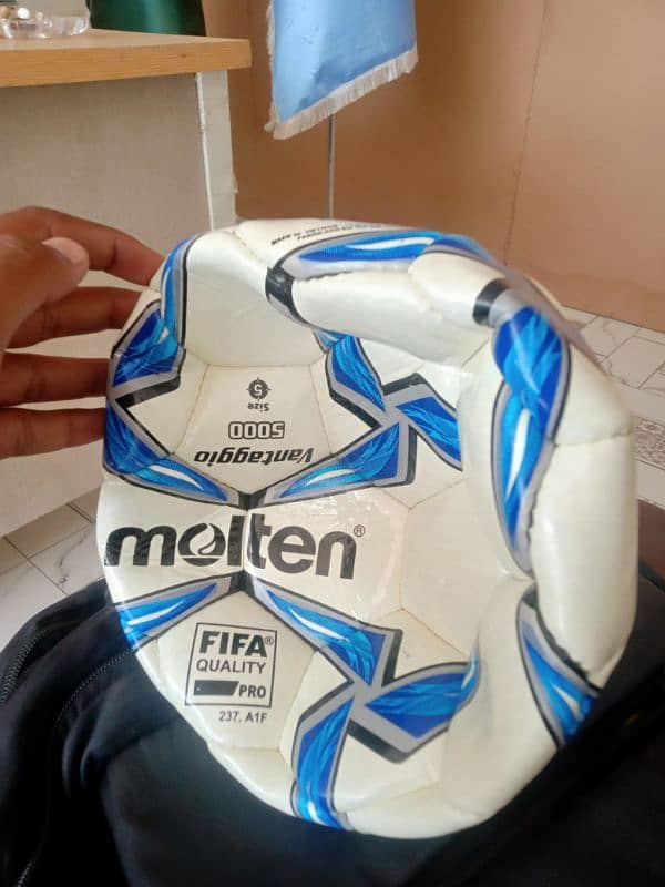 Molten Football for sale _ Football for sale _ Fifa approved football 3