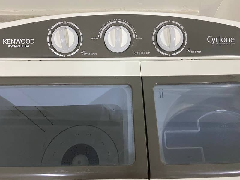 Kenwood Semi automatic MAchine, Twin tub(Spin & Dryer),color:White 3