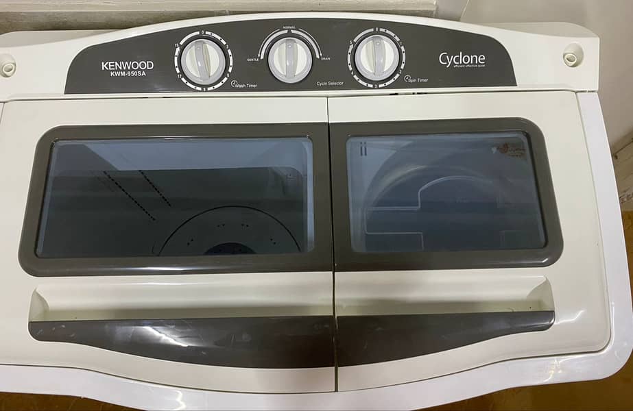 Kenwood Semi automatic MAchine, Twin tub(Spin & Dryer),color:White 12