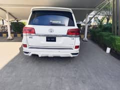 Toyota Land Cruiser 2014