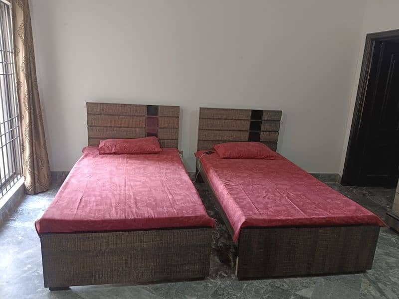 aingle beds for sale with dressing table 2