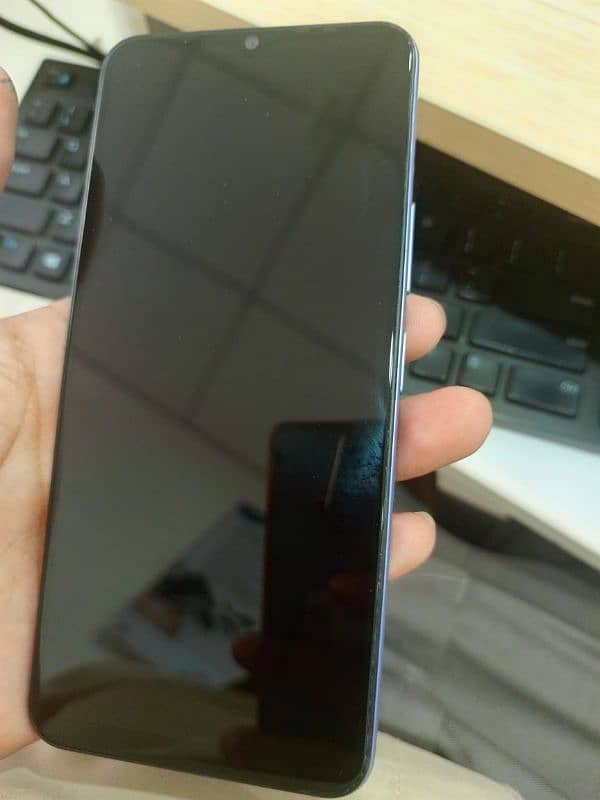 vivo y 17s 6/128 8