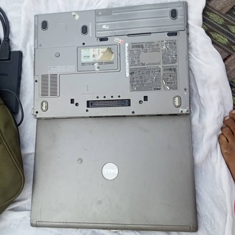 Dell d630 in Pakistan 5