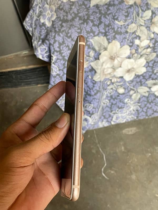 Iphone 8 plus PTA approved 4