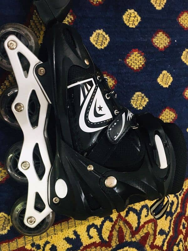 INLINE SKATING SHOES FOR SALE 4