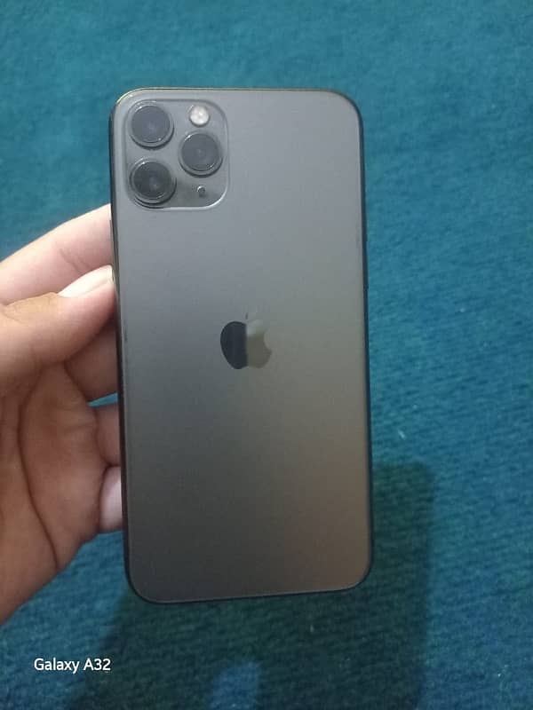 IPhone 11 Pro 1