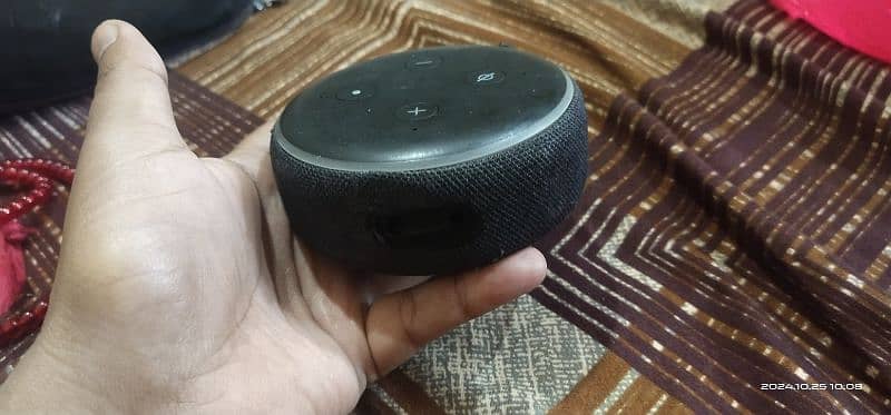 Amazon alexa echo dot 3 2