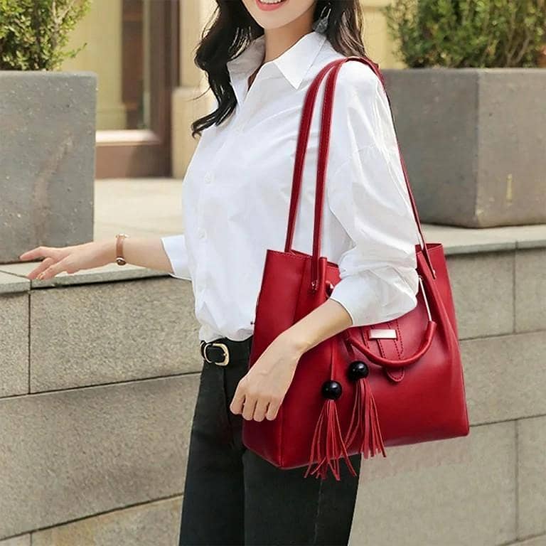 4 PCs woman's leather handbags for sale 3