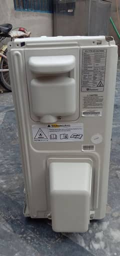 Dawlance inverter ac 1 ton 2 month use only