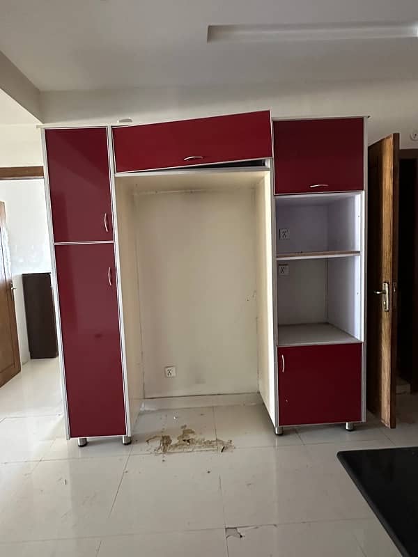 Kitchen shelves and Cabinets For Sale 2