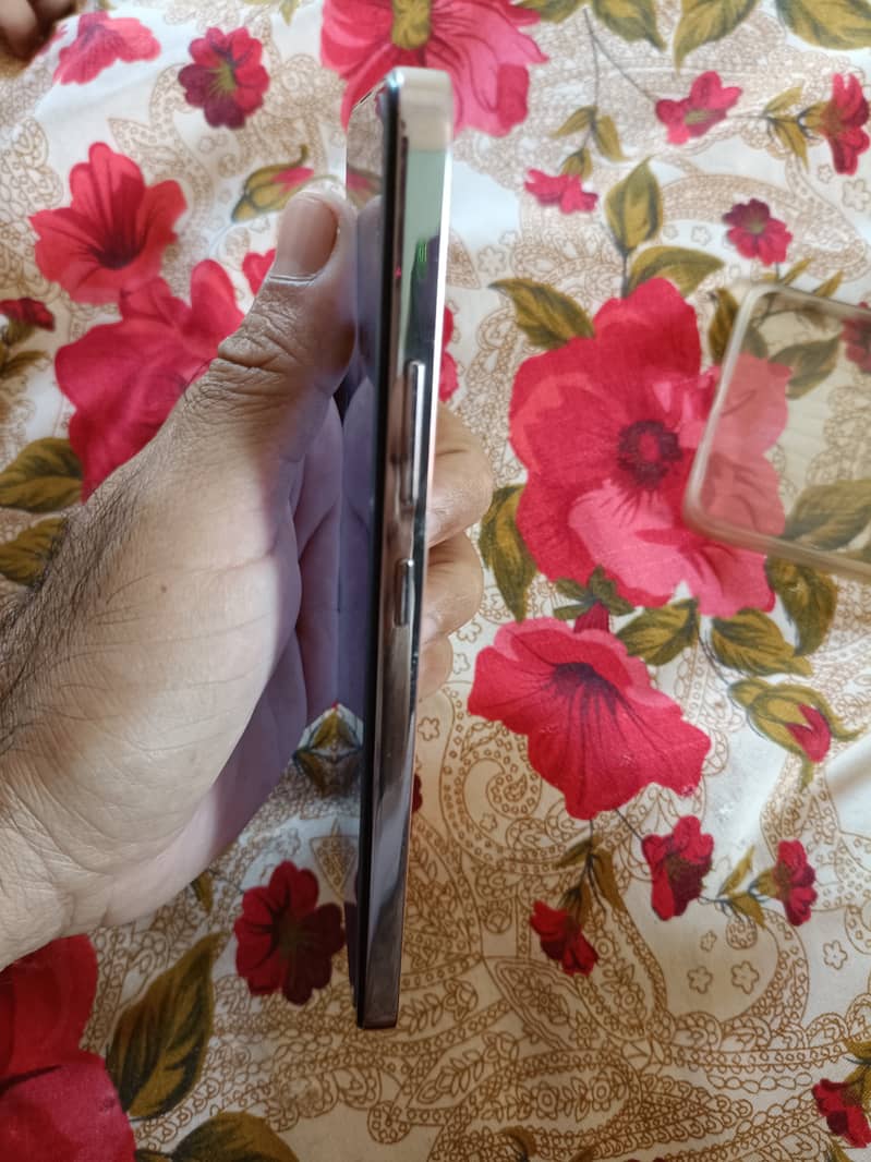 Oppo Reno 12f 2