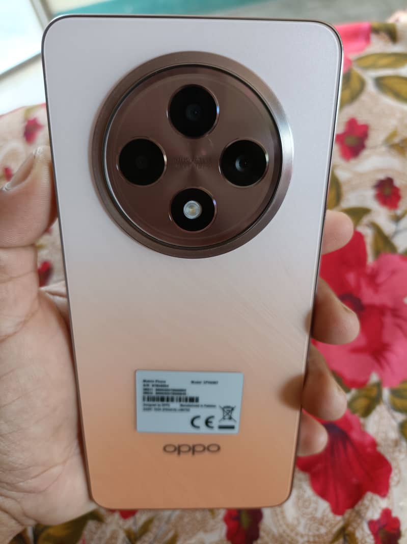 Oppo Reno 12f 7