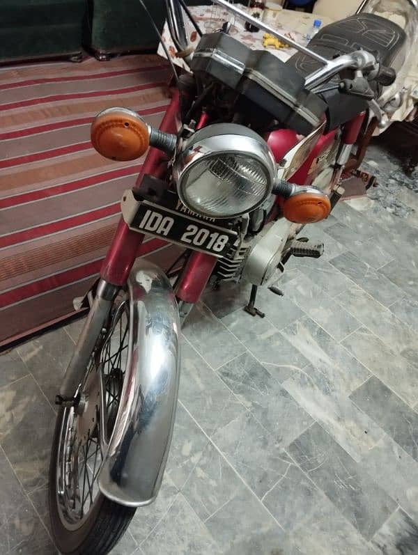 Yamaha100/84  Almost Genuine Islamabad Regd 11