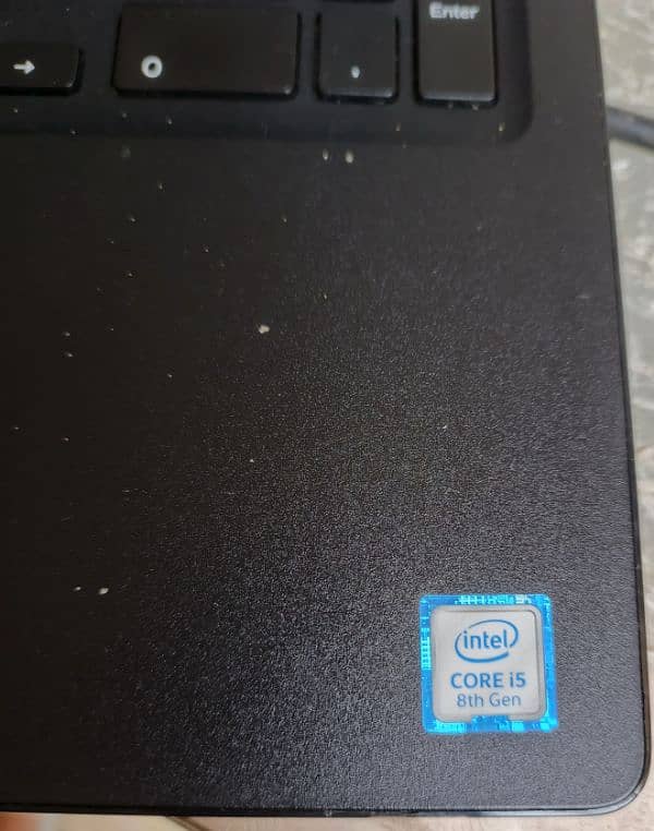 Dell Latitude 3500 core i5 8th generation 0