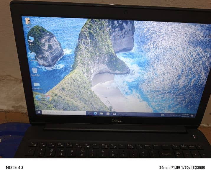 Dell Latitude 3500 core i5 8th generation 9