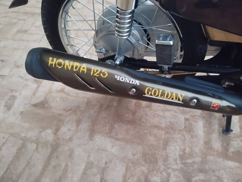 Honda 125 salf start bic for sale 24 modal 03451400338 03464952094 15